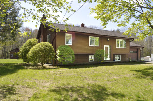 279 Laurel F